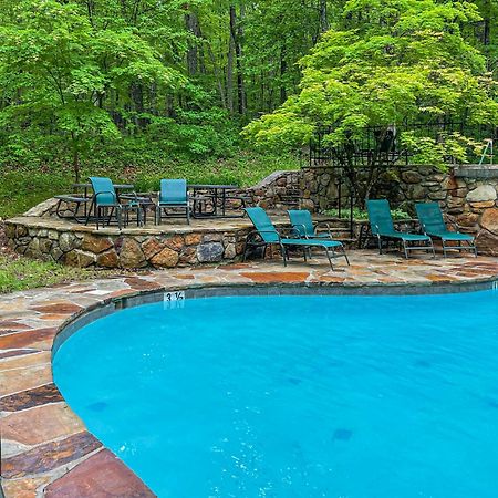 Chalet W Hot Tub, Large Deck, Grill, & Fast Wifi Berkeley Springs Zewnętrze zdjęcie