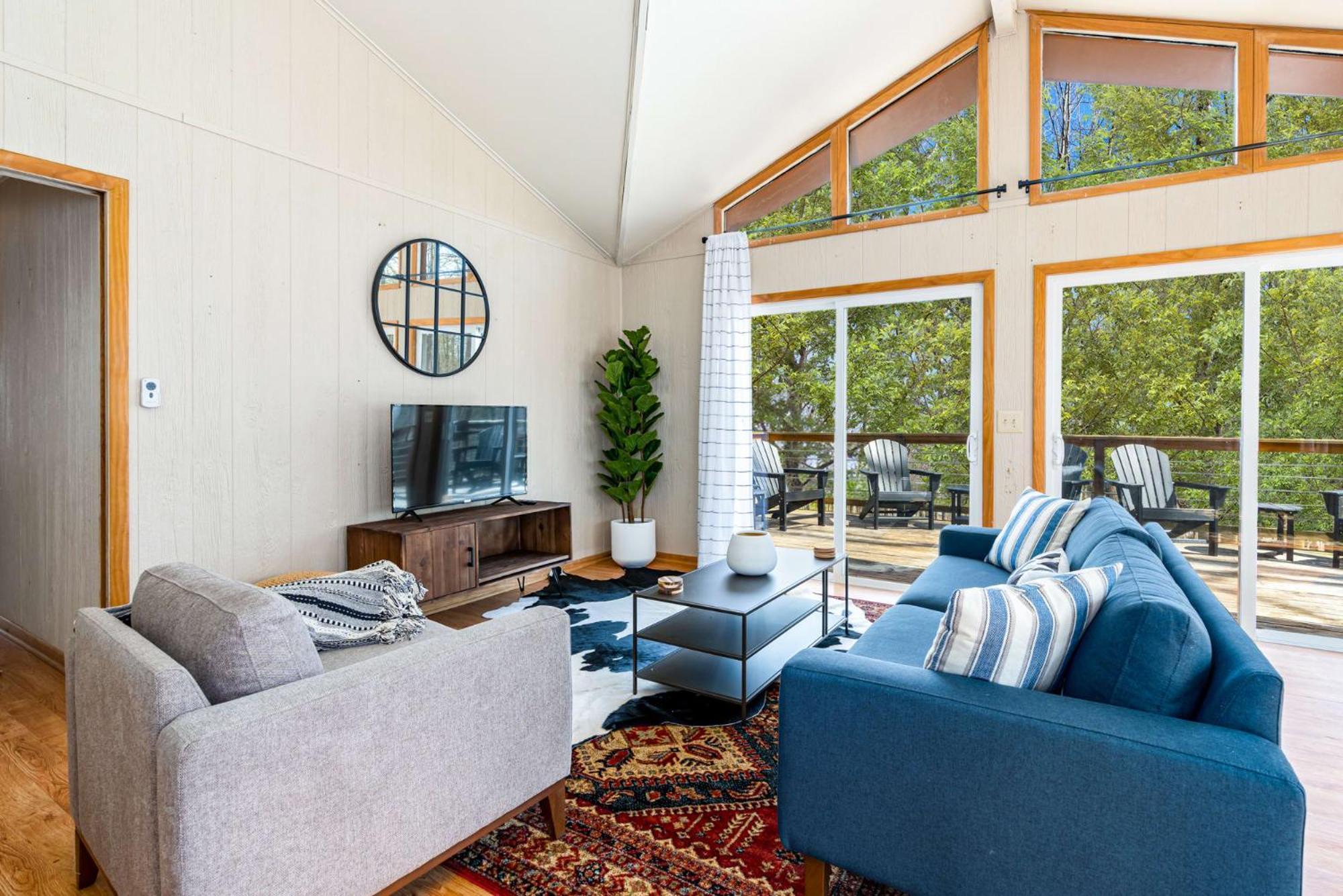 Chalet W Hot Tub, Large Deck, Grill, & Fast Wifi Berkeley Springs Zewnętrze zdjęcie