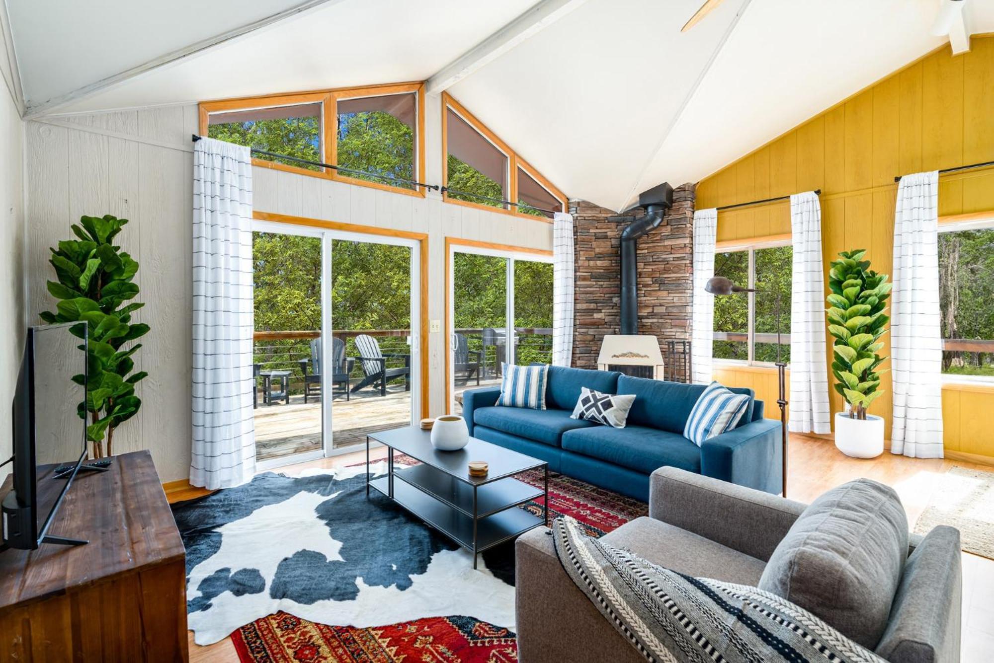 Chalet W Hot Tub, Large Deck, Grill, & Fast Wifi Berkeley Springs Zewnętrze zdjęcie
